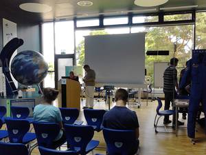 kurz vor dem Vortrag von Frau Wenzel